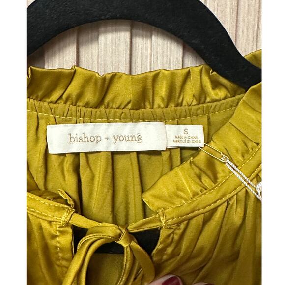 Bishop + Young Nikki Flutter Sleeve Ruffle Neck Top Citrine Women’s Size S - Picture 3 of 8